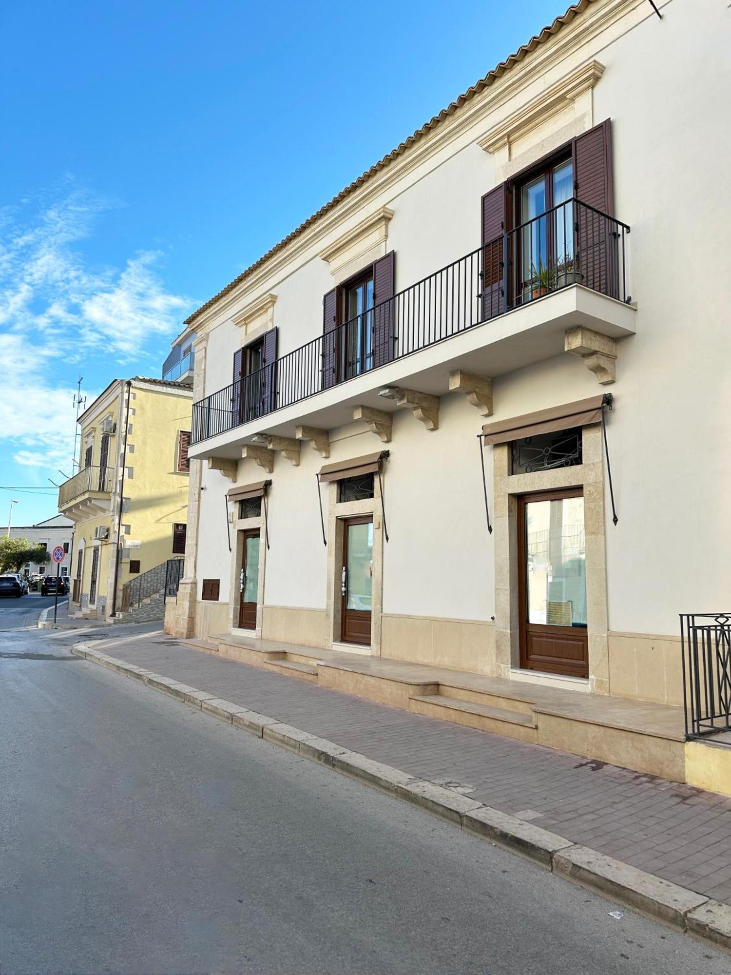 Villa Funduq Ospitalita Iblea Pozzallo Exterior foto